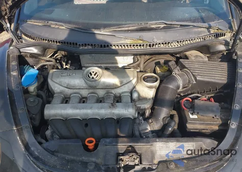 2008 Volkswagen New Beetle S/Se z USA, uszkodzony, nr VIN 3VWRG31C68M522733